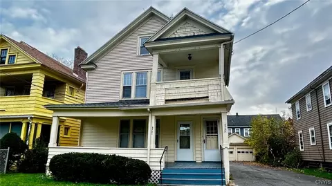3721 S Salina St #23, Syracuse, NY 13205