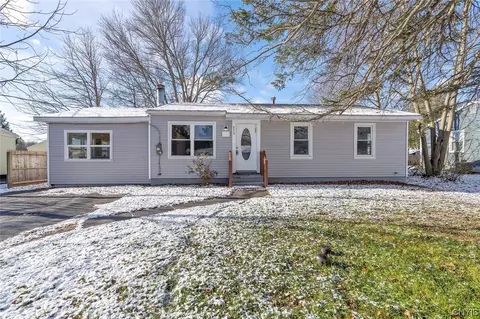 213 Resseguie Dr, Van Buren, NY 13209