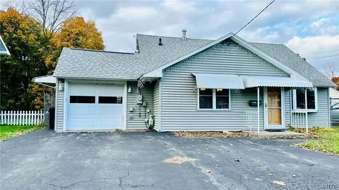 443 Van Rensselaer Rd, Utica, NY 13502