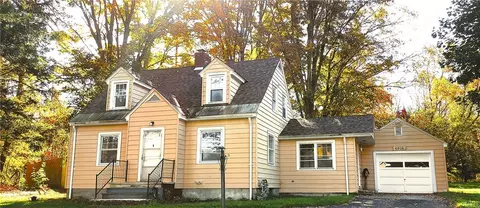 6906 Stanwix Ave, Rome, NY 13440