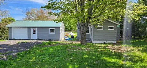 1036 County Route 29, Scriba, NY 13126