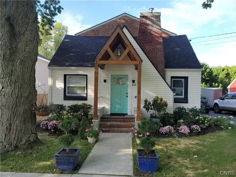 102 E Washington St, Hounsfield, NY 13685