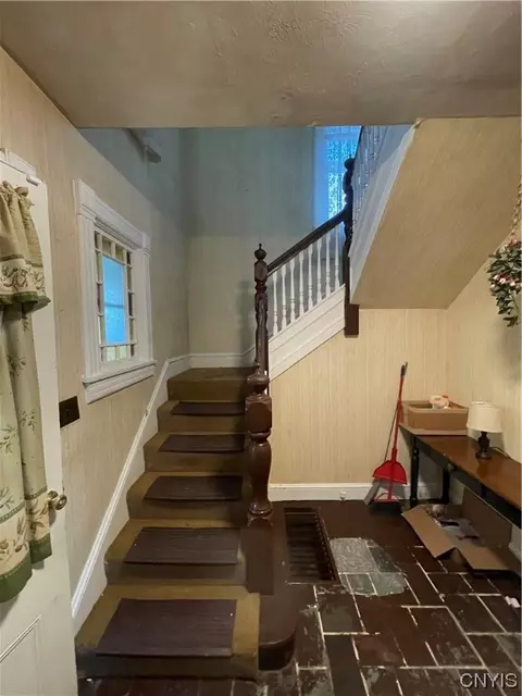 58 High St, German Flatts, NY 13357 photo 9