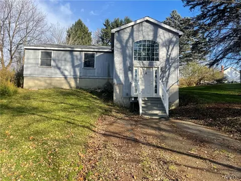 3652 Pendleton Street Ext St, Cortland, NY 13045