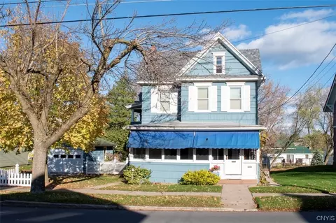 509 Webb St, Clayton, NY 13624