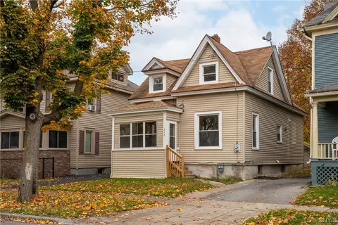 242 W Ostrander Ave, Syracuse, NY 13205