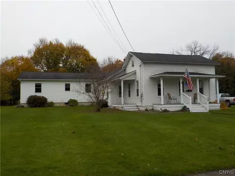 128 Perrine St, Auburn, NY 13021