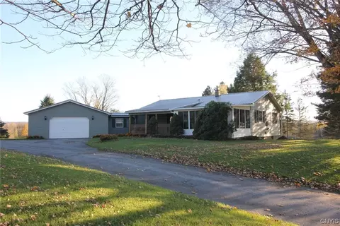 7526 Putnam Rd, Trenton, NY 13304