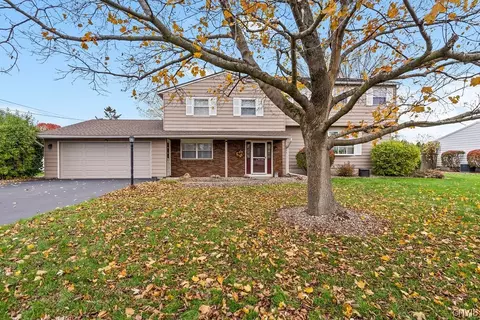 7411 Liffey Ln, Clay, NY 13088