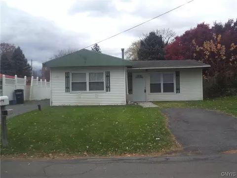 101 Curtis Ave, Geddes, NY 13209