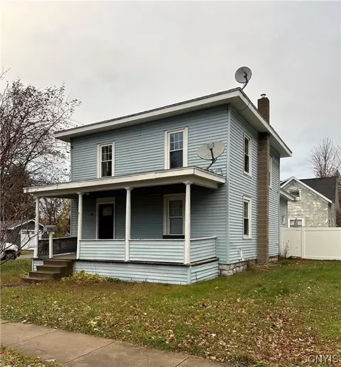 916 Superior St, Watertown, NY 13601