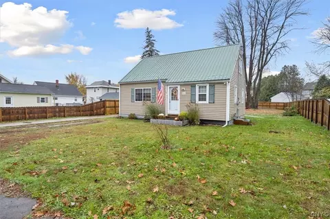 607 Harvard Pl, Rome, NY 13440