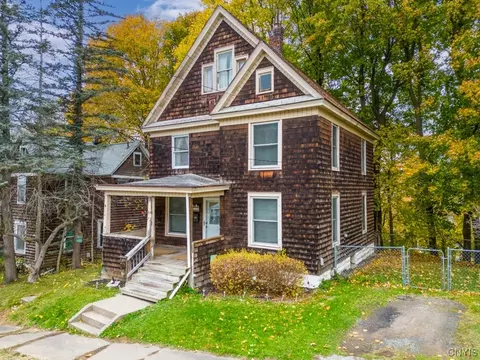 59 Highland Ave, German Flatts, NY 13357