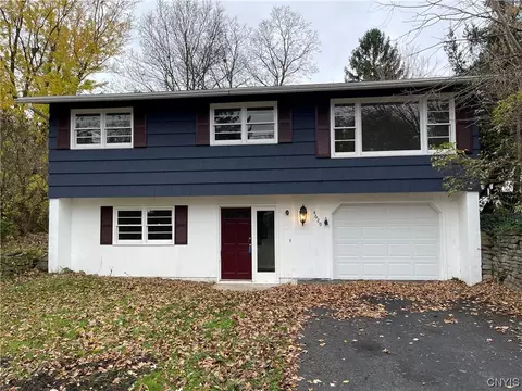 4629 Wilcox Pl, Onondaga, NY 13078