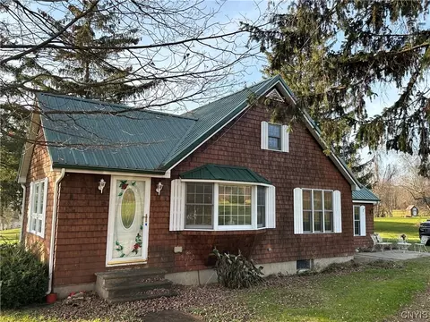 5527 Booth Hill Rd, Locke, NY 13092