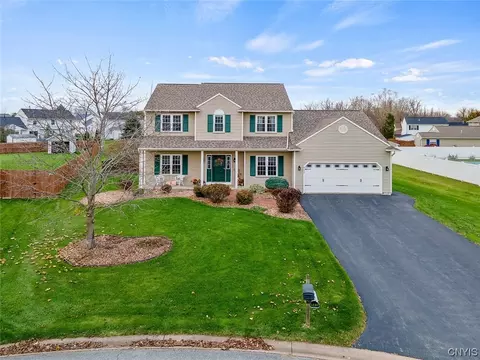 6138 Rossi Ct, Cicero, NY 13039