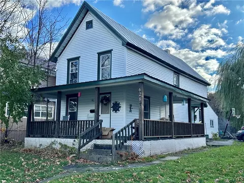 628 Bronson St, Watertown, NY 13601