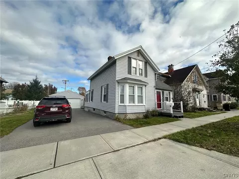 422 N Washington St, Herkimer, NY 13350