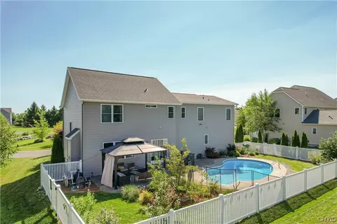 5868 Invincible Dr, Onondaga, NY 13078 photo 31