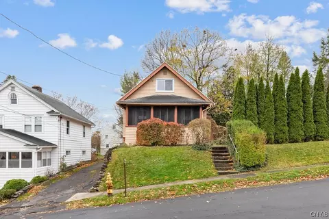 105 Atkinson Ave, Syracuse, NY 13207
