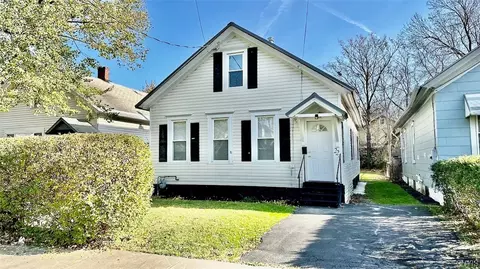 224 Cleveland Ave, Syracuse, NY 13208