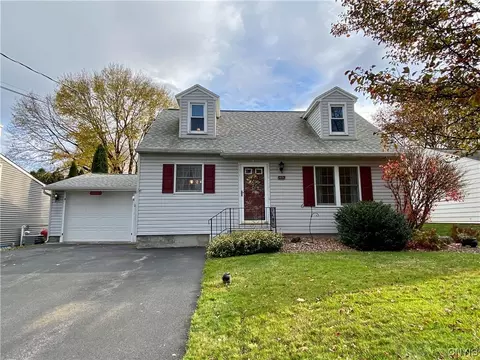 117 Winchell Dr, Geddes, NY 13209
