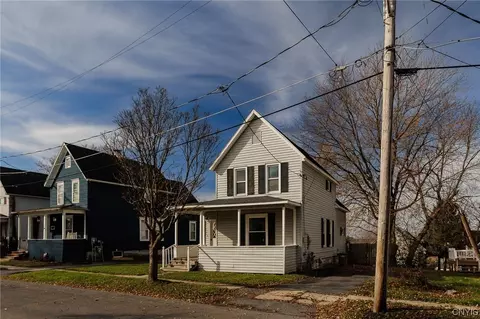 715 Griffin St, Watertown, NY 13601