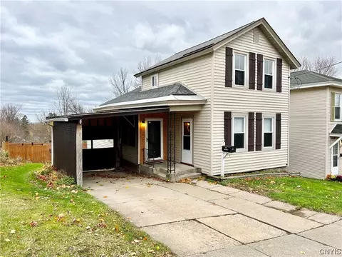 87 Tallman St, Oswego, NY 13126
