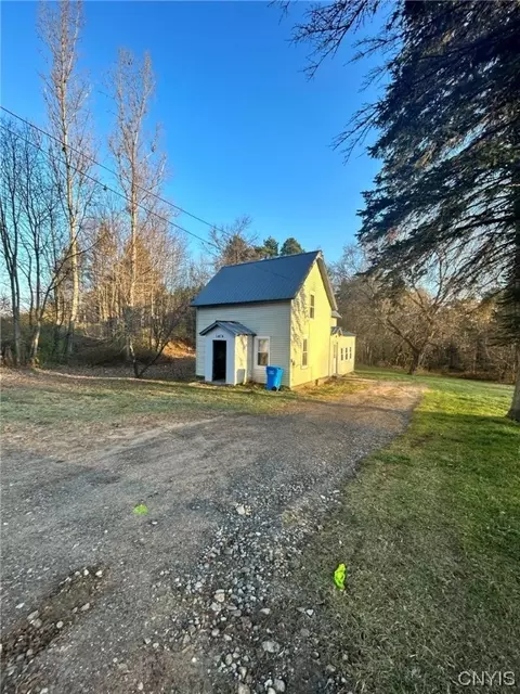 14474 Maple St, Diana, NY 13648