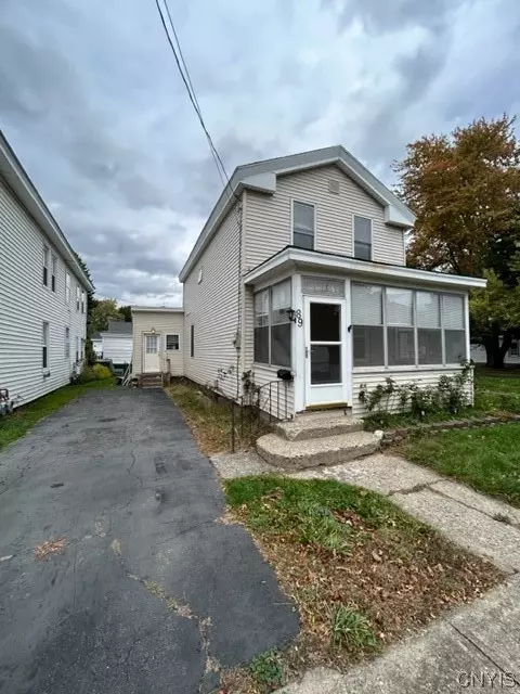 89 E Seneca St, Oswego, NY 13126
