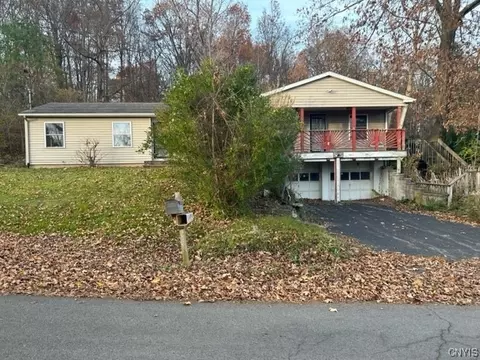2791 White Birch Ln, Fleming, NY 13021