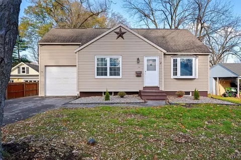318 Fergerson Ave, North Syracuse, NY 13212