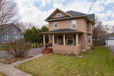 134 Bishop St, Watertown, NY 13601