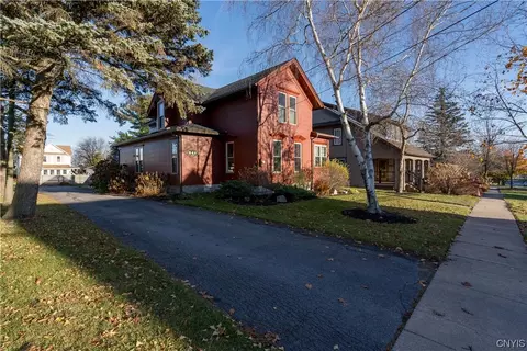 541 Merrick St, Clayton, NY 13624