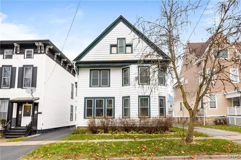 11 Faxton St, Utica, NY 13501