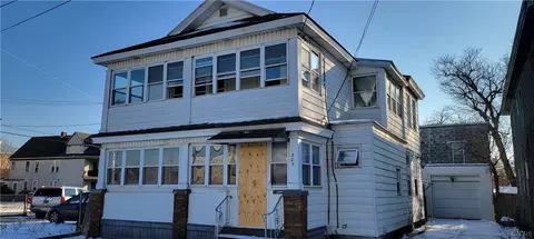305 Kossuth Ave, Utica, NY 13501