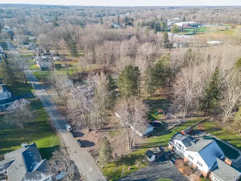 59 Spring St, Schroeppel, NY 13135 photo 33