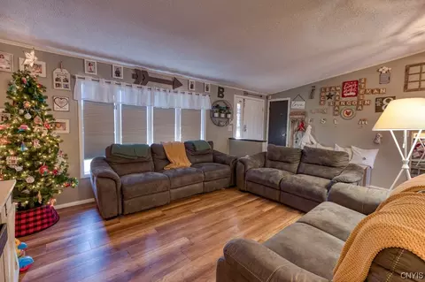 59 Spring St, Schroeppel, NY 13135 photo 7