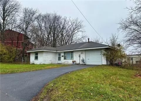 130 Benedict Ave, Syracuse, NY 13210