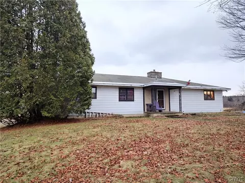 4152 Oswego Rd, Vienna, NY 13308