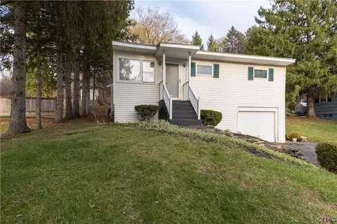 3621 Warners Rd, Syracuse, NY 13209