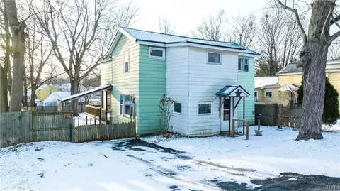512 Old S Second St, Fulton, NY 13069