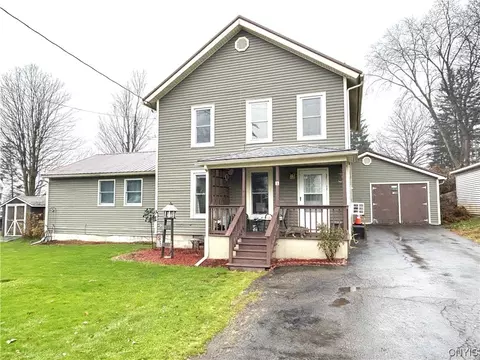 3 Swift St, Marathon, NY 13803