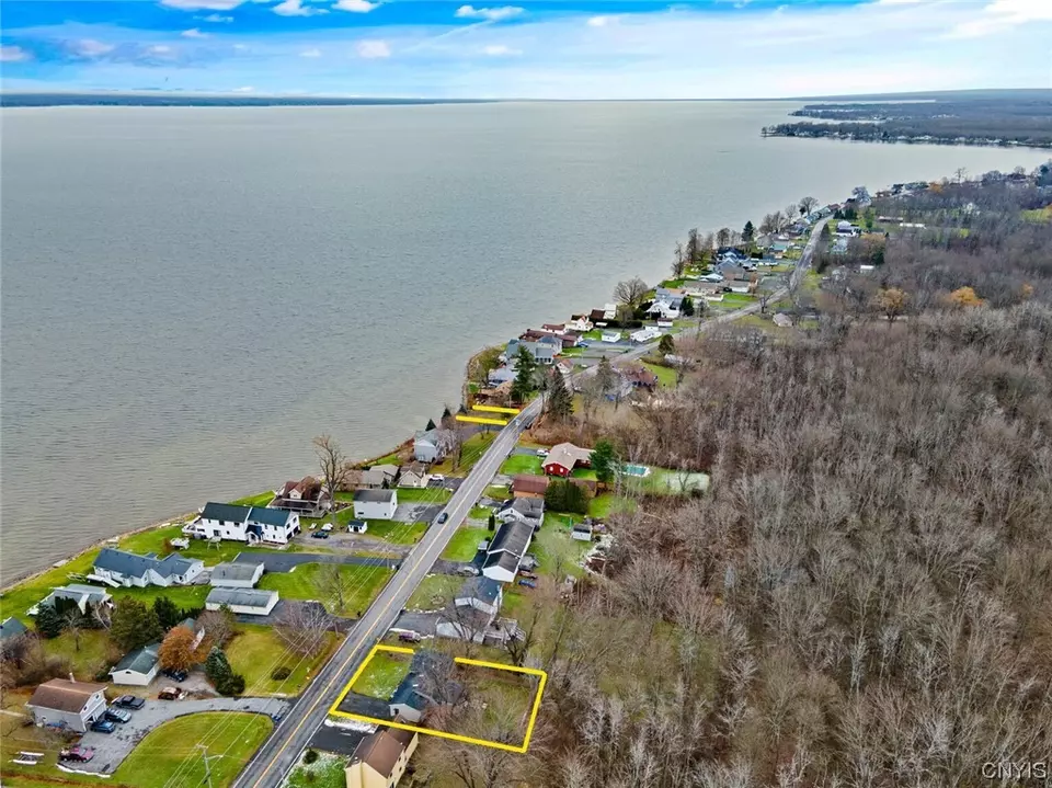 7242 Lakeshore Road Rd, Cicero, NY 13039 33 Photos Movoto