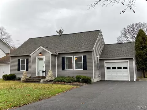 661 Cumberland Ave, Syracuse, NY 13210