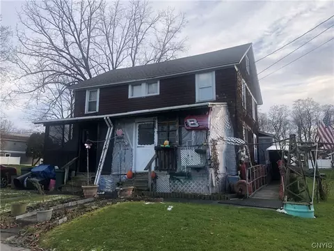 34-36 Chapman Ave, Auburn, NY 13021