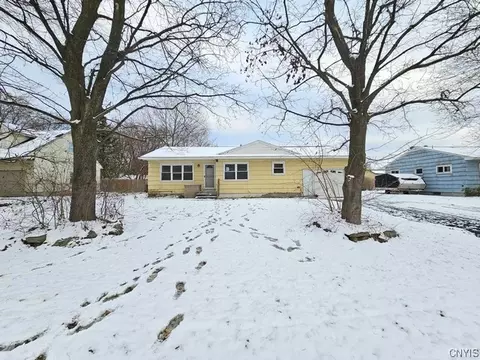 106 Cora Ave, Syracuse, NY 13212