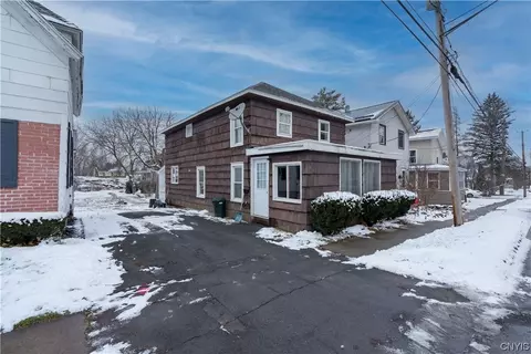3 High St, Alexandria, NY 13607