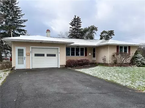 103 Daniel Dr, Salina, NY 13088