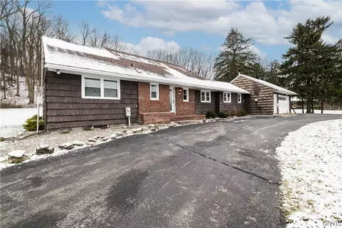 4887 Troop K Rd, Manlius, NY 13104